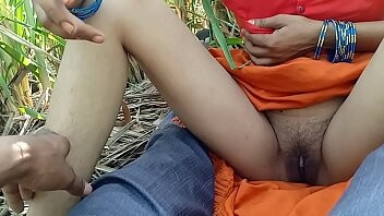แอบเย็ดลูกน้าสาวในป่าอ้อยxxx Pornมันควยดีหีฟิต free porn videos