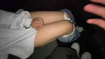 xxx porn เย็ดวัยรุ่นสาวบนรถเมาแล้วเงี่ยนเลียหีอมควย