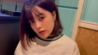 หนังโป๊เด็ด เย็ดหีสาววัยรุ่นน่ารัก แอบจัดกับน้าข้างบ้าน ครางเสียวหีน่ารักมาก